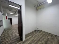 Tradehub 21 (D22), Factory #640237411
